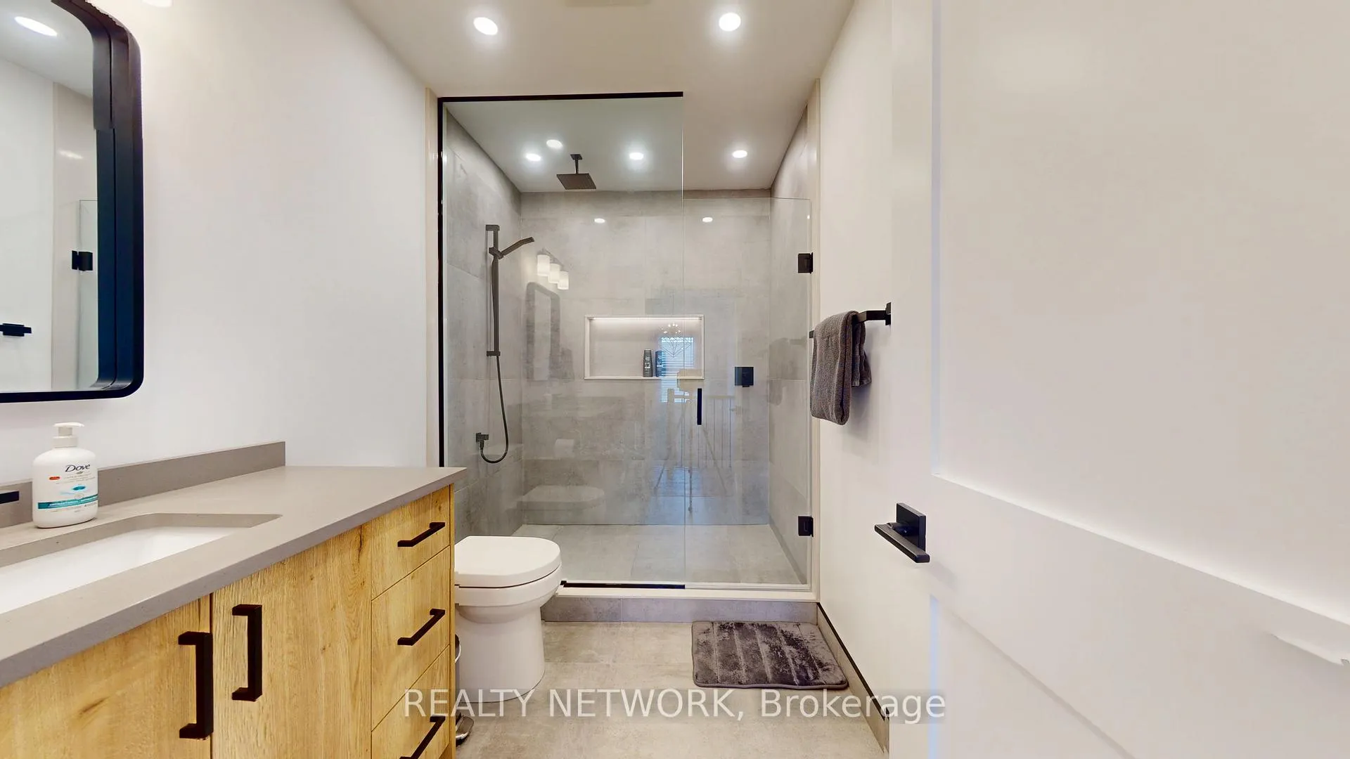 Photo 22 of 211 East 33rd Street, Hamilton, Raleigh — HOMEH