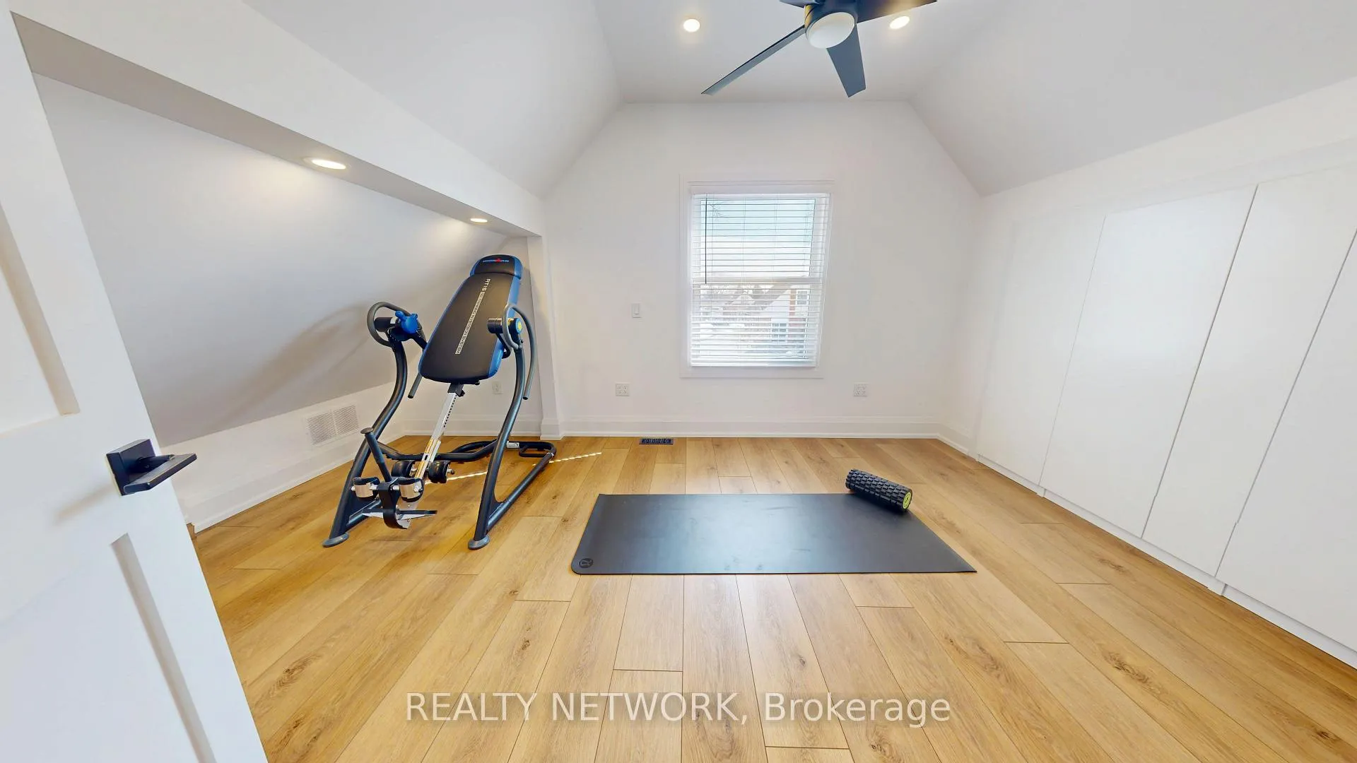 Photo 23 of 211 East 33rd Street, Hamilton, Raleigh — HOMEH