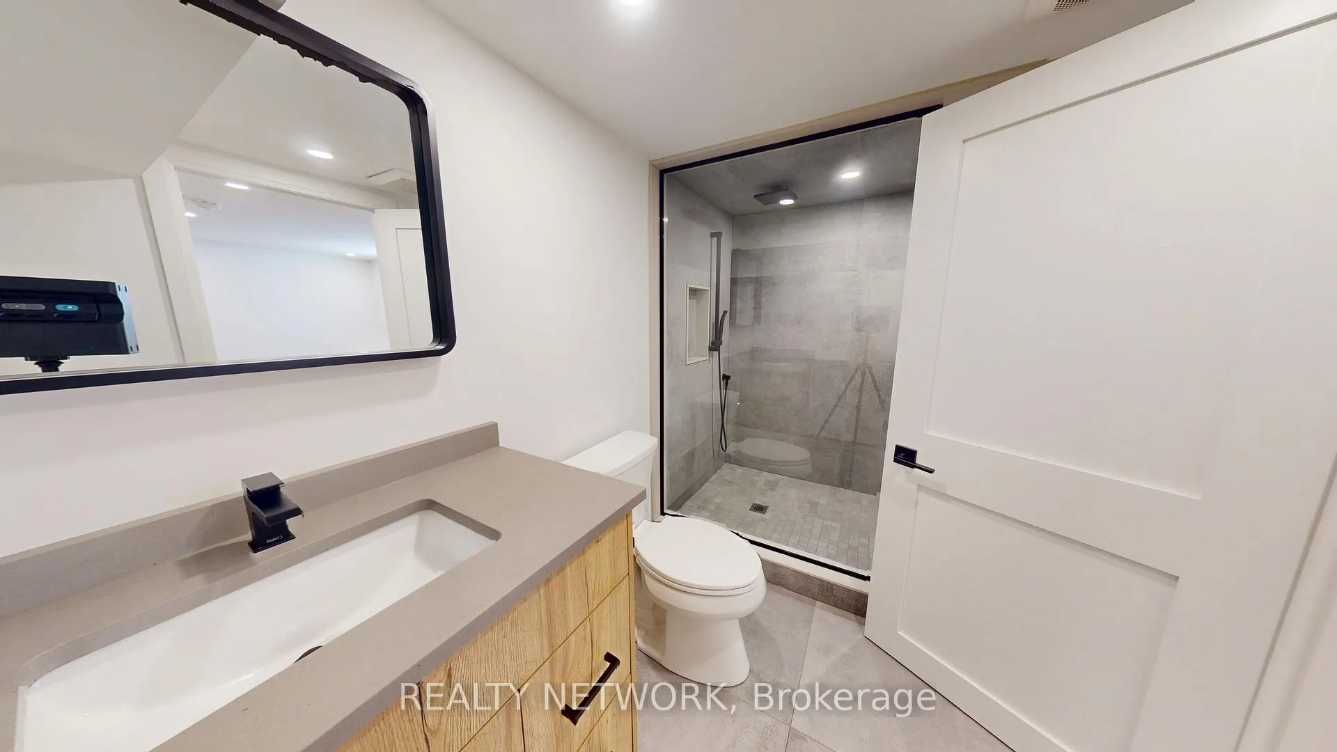 Photo 37 of 211 East 33rd Street, Hamilton, Raleigh — HOMEH