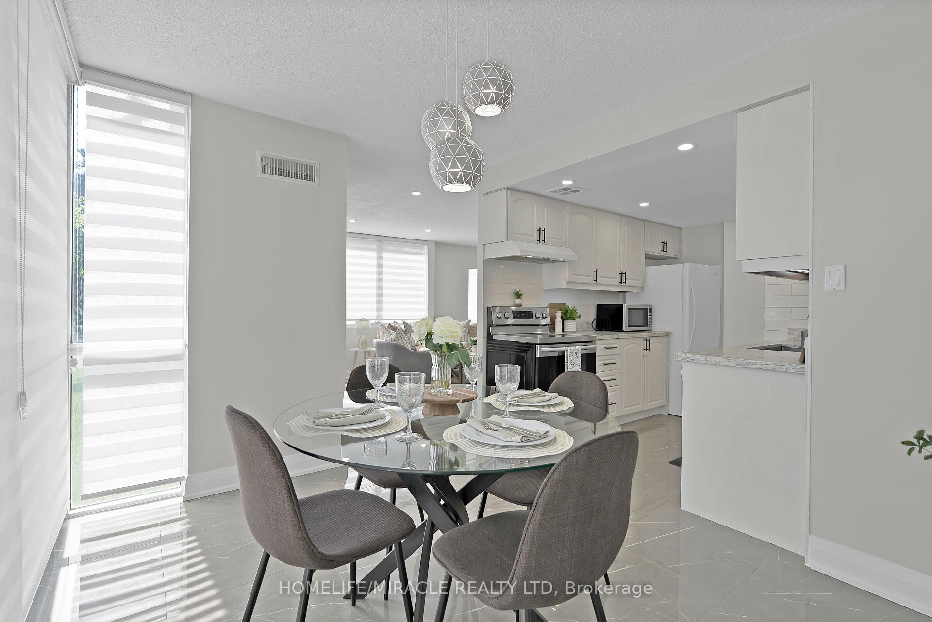 Photo 12 of Unit 112, 350 Webb Drive, Mississauga, City Centre — HOMEH