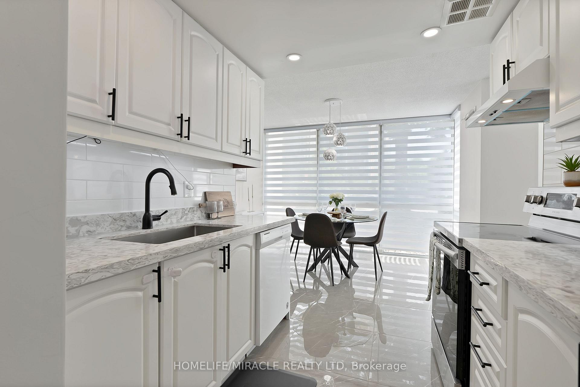 Photo 14 of Unit 112, 350 Webb Drive, Mississauga, City Centre — HOMEH