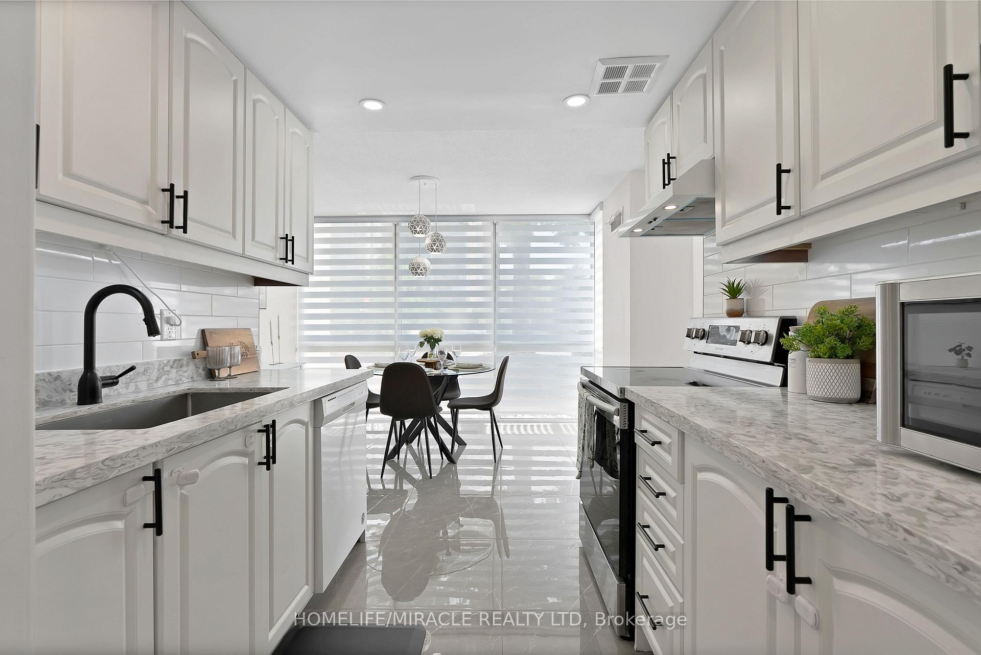 Photo 15 of Unit 112, 350 Webb Drive, Mississauga, City Centre — HOMEH