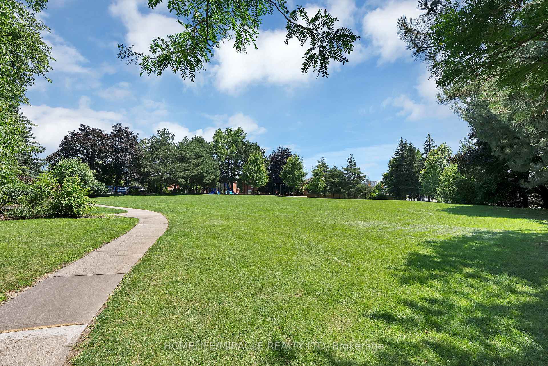 Photo 26 of Unit 112, 350 Webb Drive, Mississauga, City Centre — HOMEH