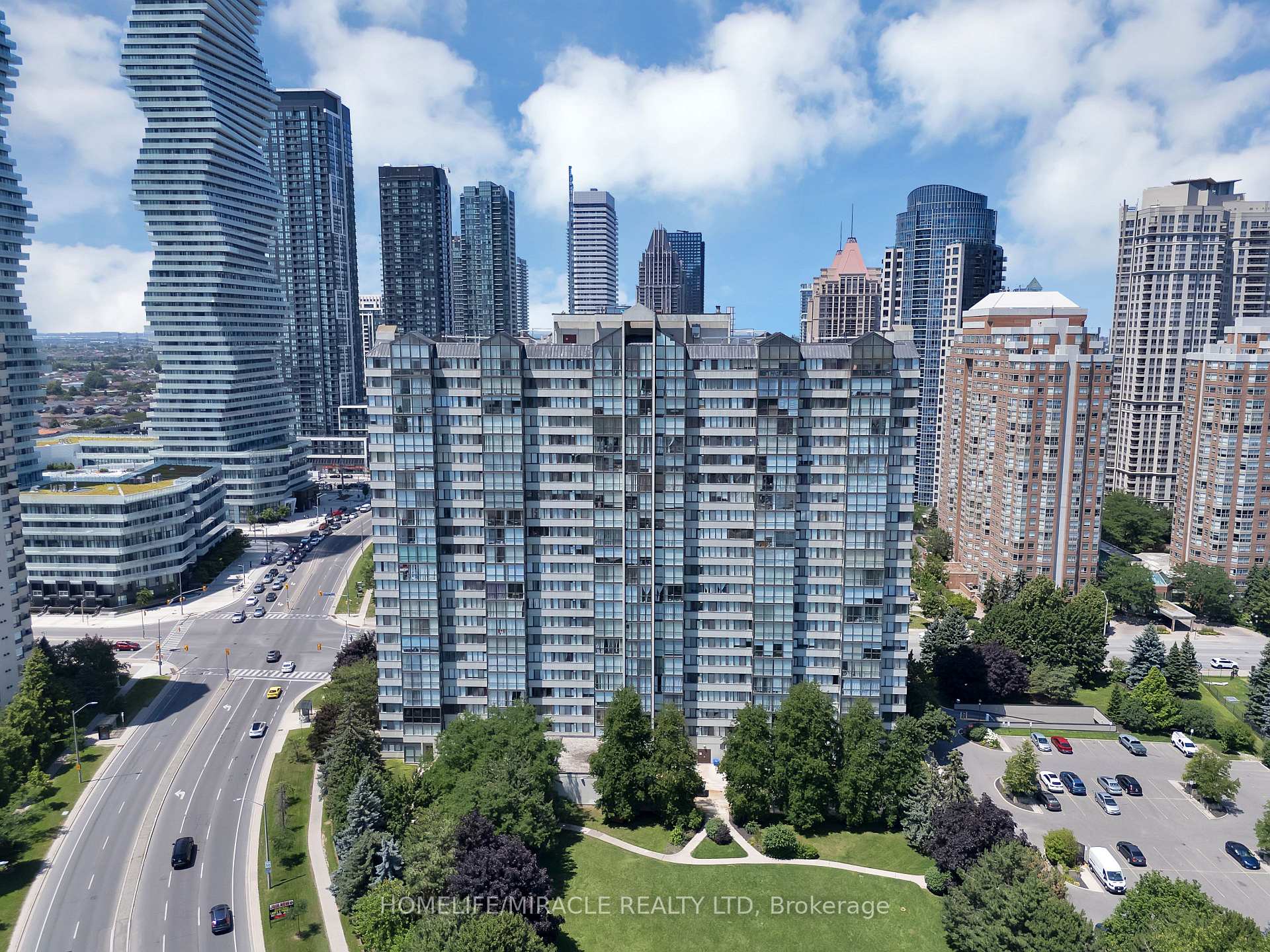 Photo 28 of Unit 112, 350 Webb Drive, Mississauga, City Centre — HOMEH