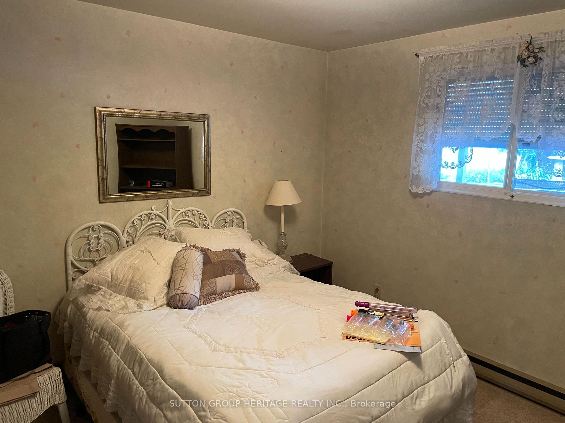Photo 9 of 82 Claymore Crescent, Oshawa, Eastdale — HOMEH