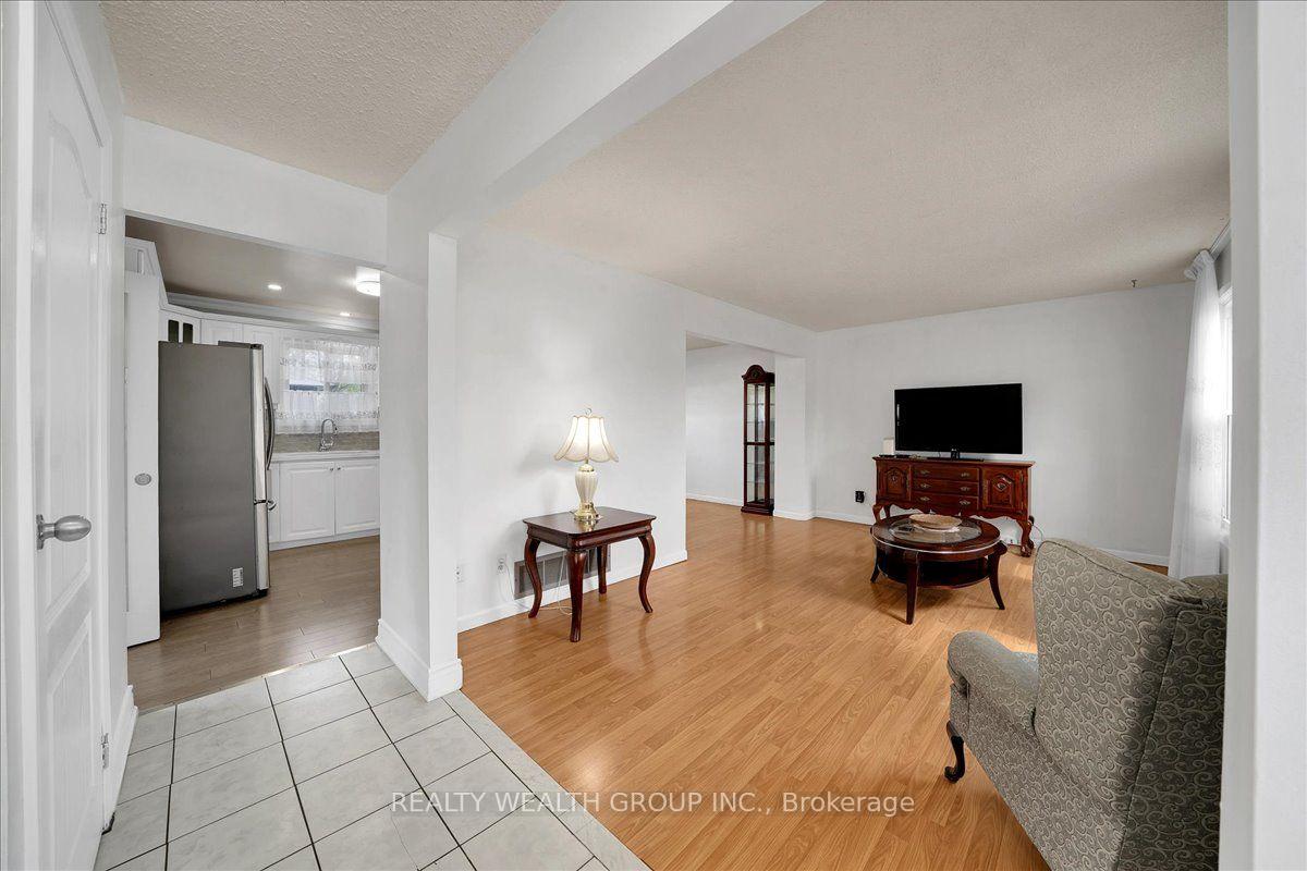 Photo 6 of 128 John Tabor Trail, Scarborough, Malvern — HOMEH