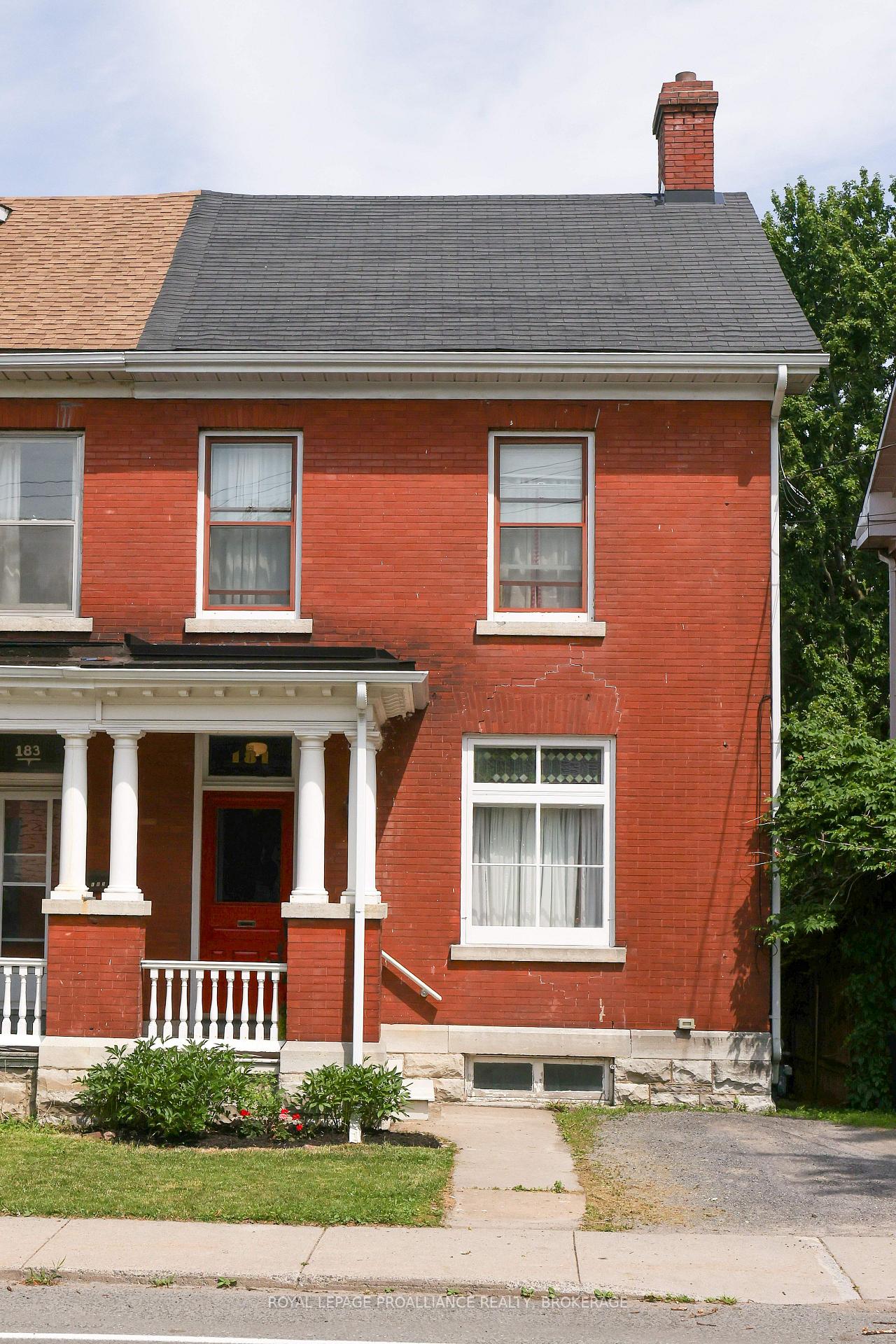 Photo 3 of 181 Montreal Street, Kingston, East of Sir John A. Blvd — HOMEH