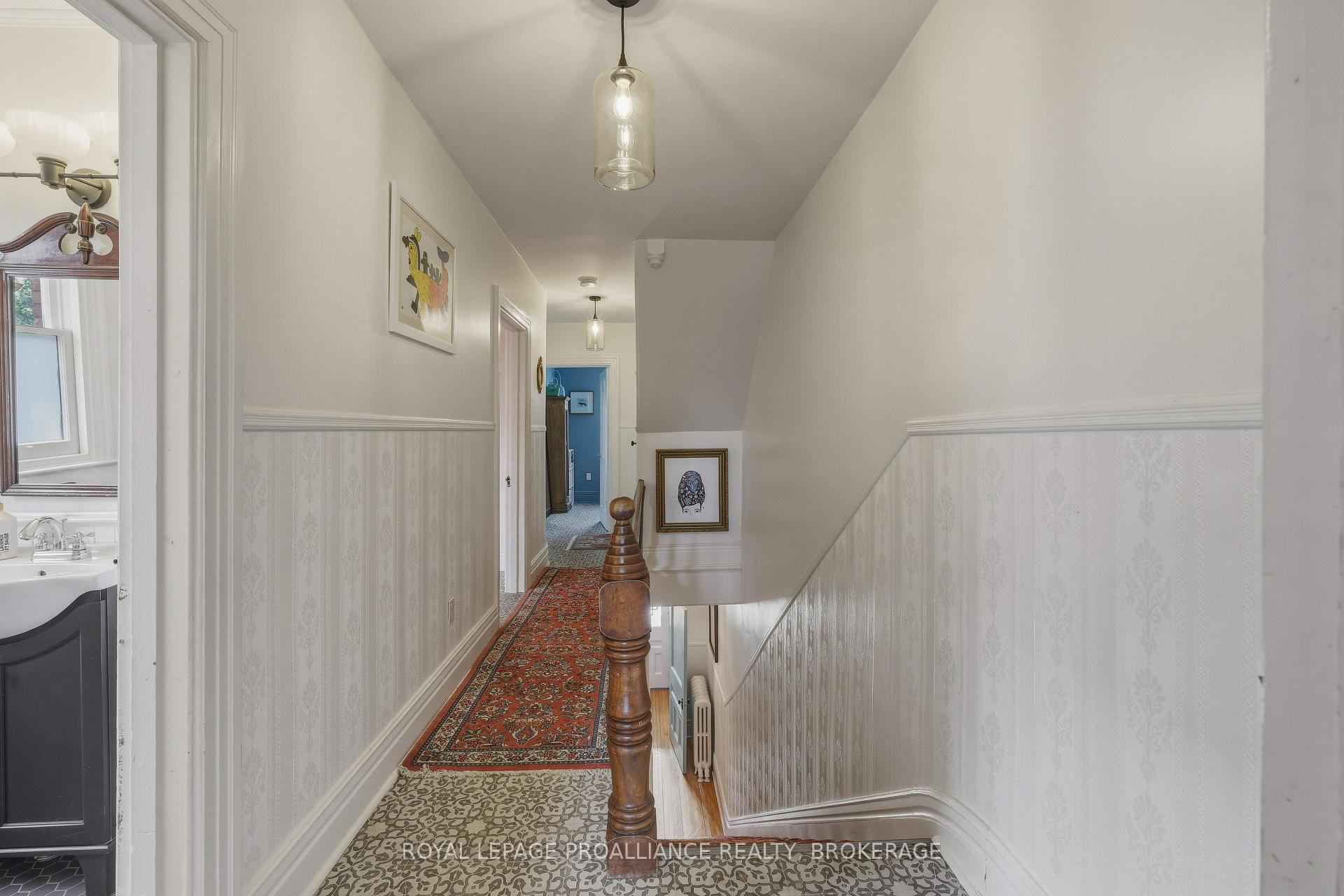 Photo 23 of 181 Montreal Street, Kingston, East of Sir John A. Blvd — HOMEH