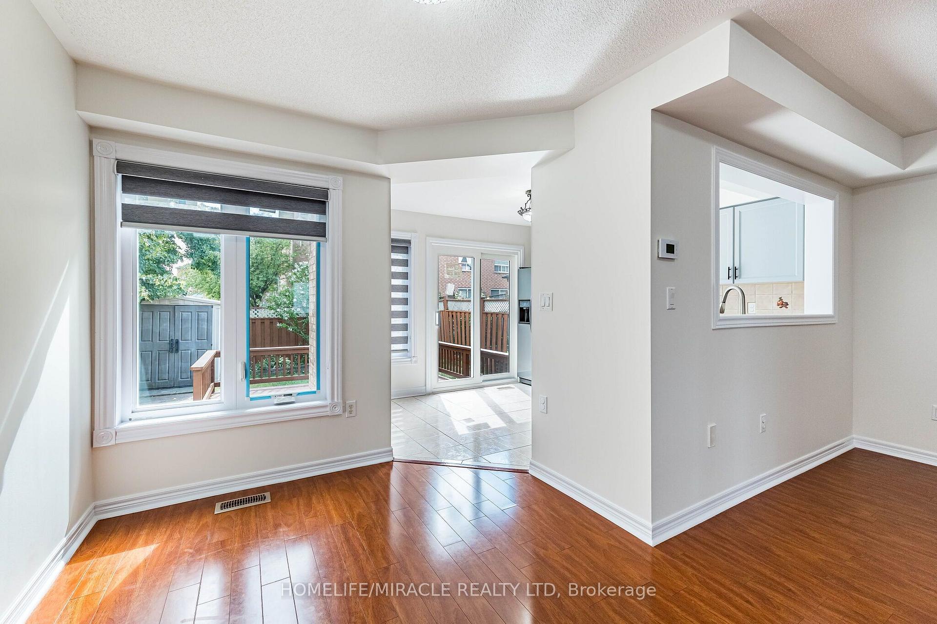 Photo 10 of 51 Brickyard Way, Brampton, Brampton North — HOMEH