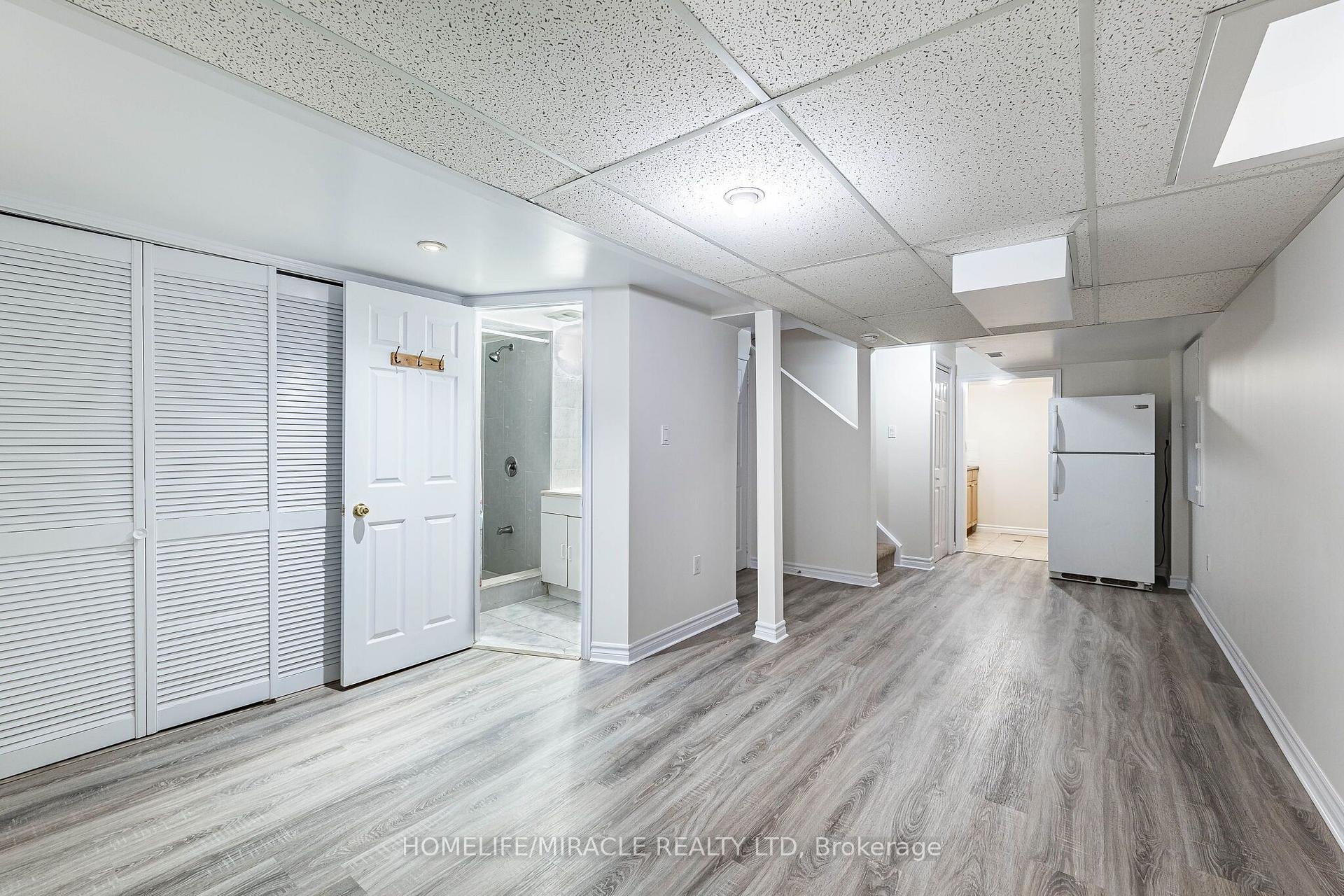 Photo 40 of 51 Brickyard Way, Brampton, Brampton North — HOMEH