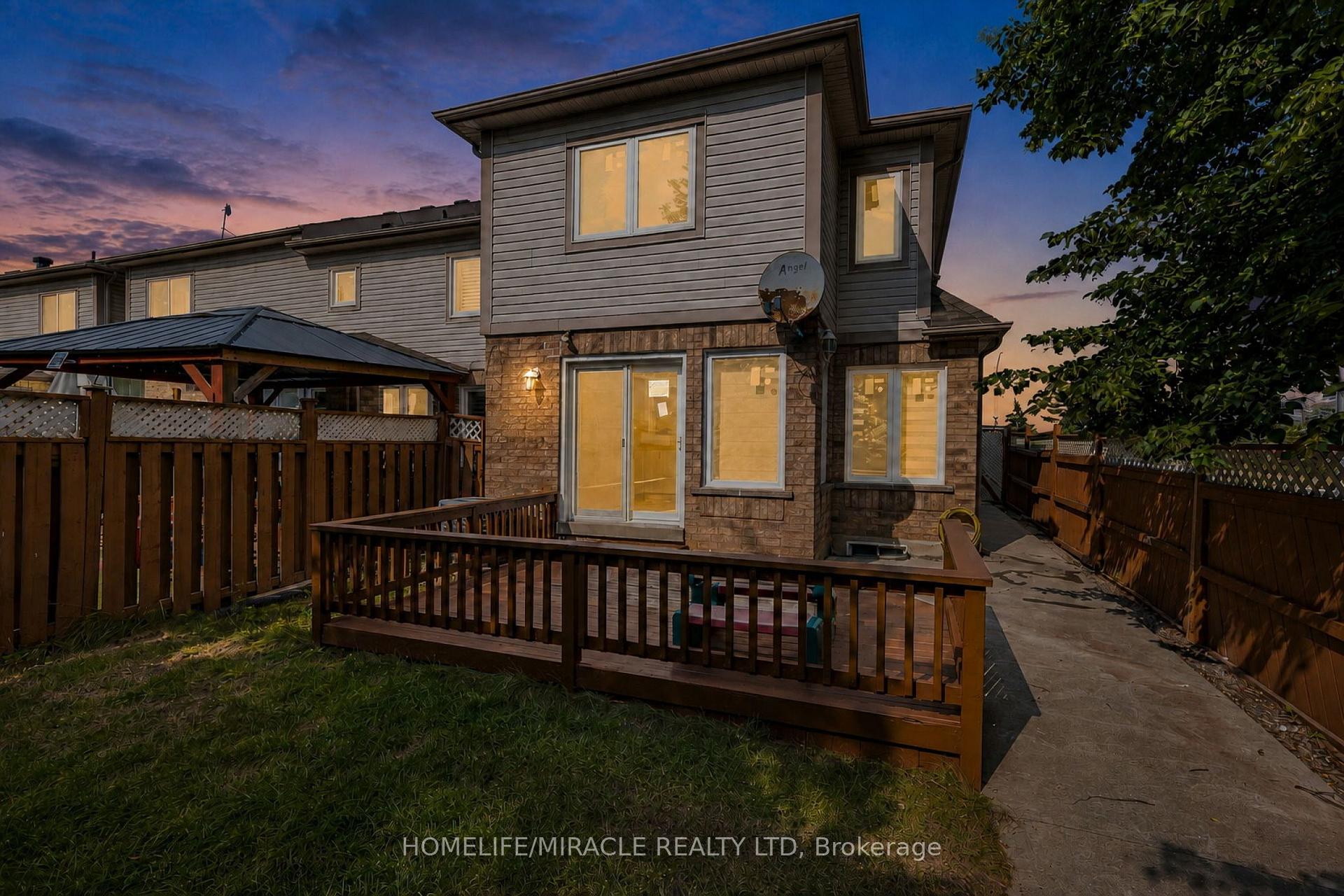 Photo 48 of 51 Brickyard Way, Brampton, Brampton North — HOMEH