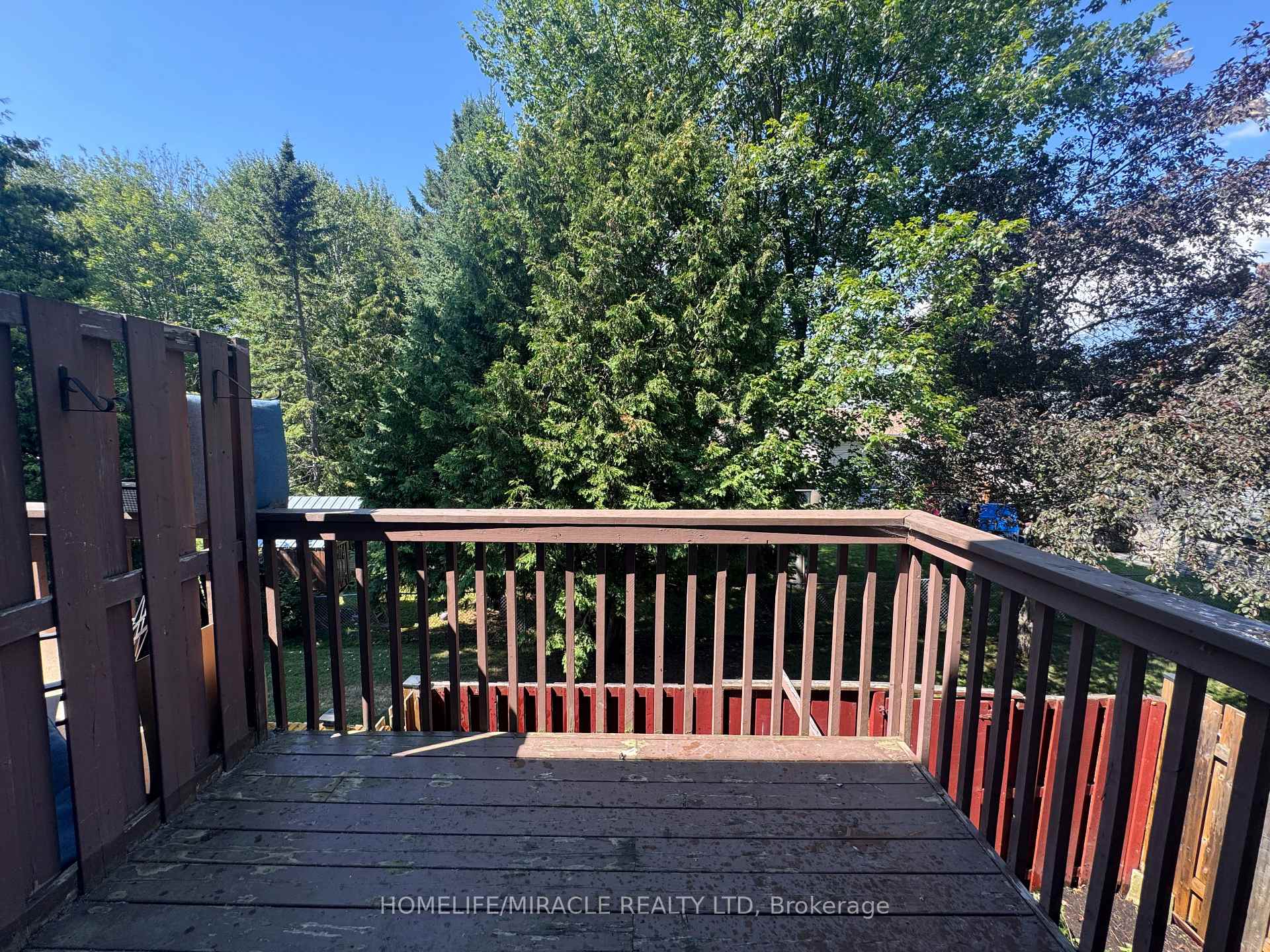 Photo 7 of Unit 6, 893 Lakeshore Drive, North Bay, Ferris — HOMEH