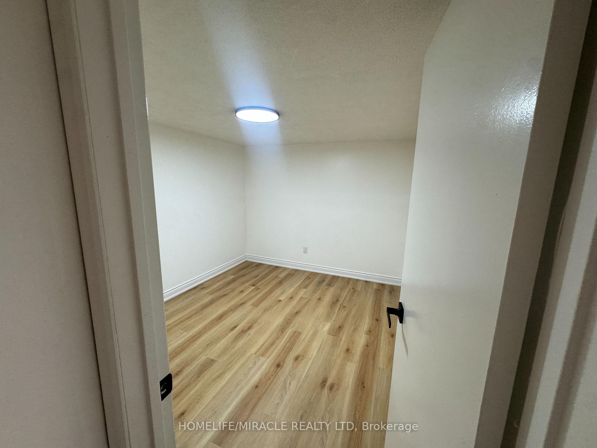 Photo 14 of Unit 6, 893 Lakeshore Drive, North Bay, Ferris — HOMEH