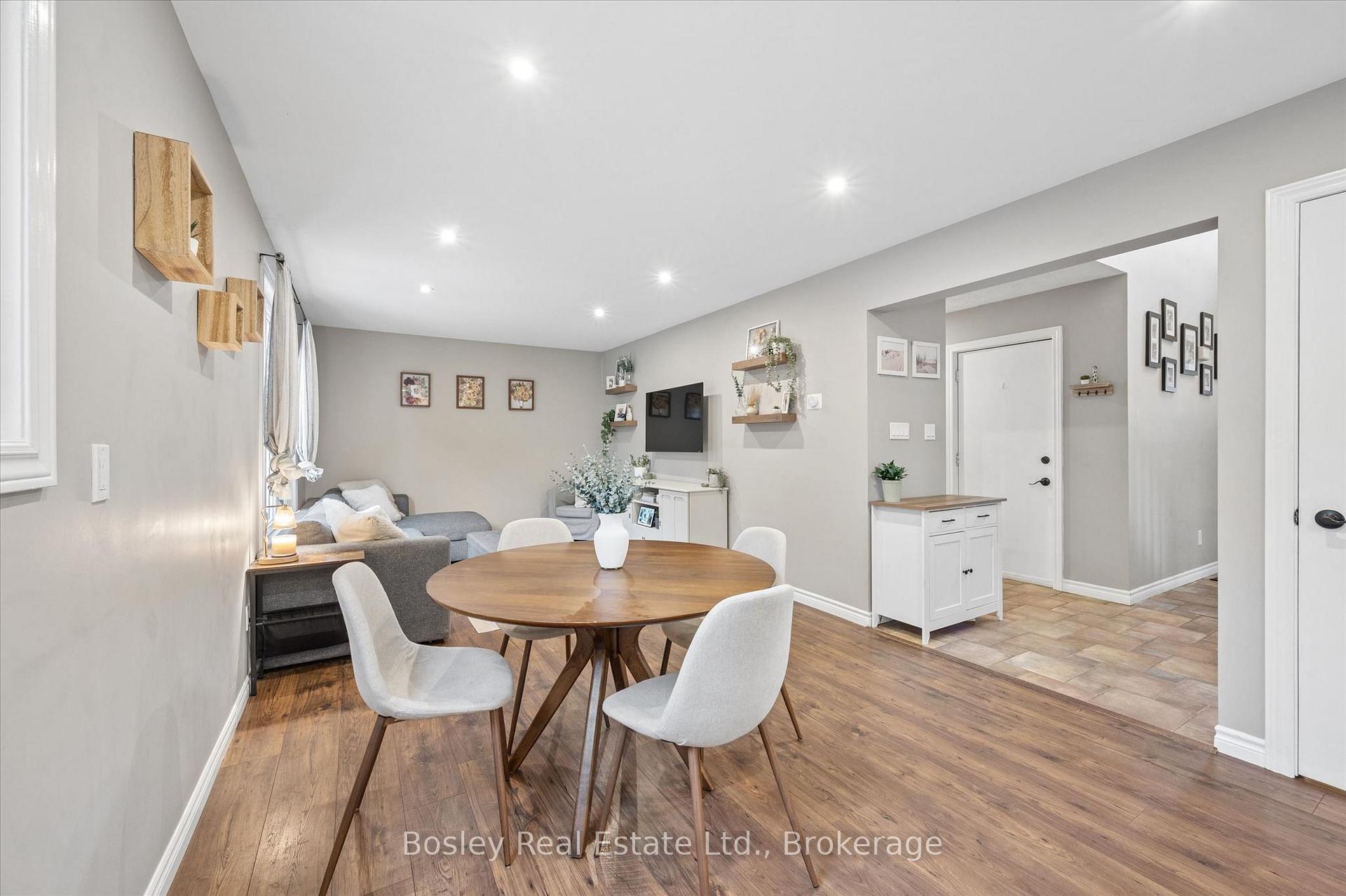 Photo 16 of 687 Champlain Boulevard, Cambridge, Little's Corners — HOMEH