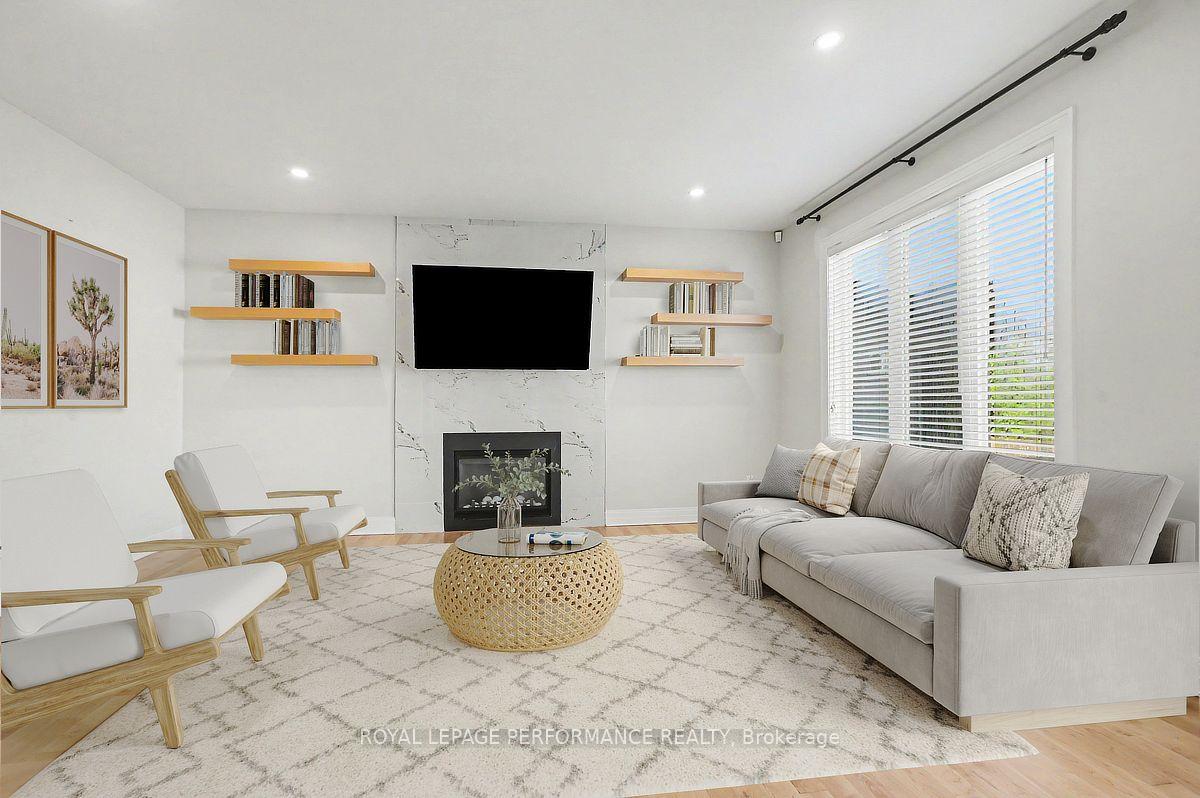 Photo 2 of 523 Adamson Crescent, Ottawa, Stittsville (South) — HOMEH