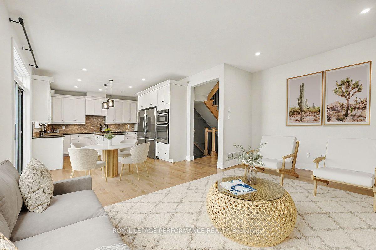 Photo 4 of 523 Adamson Crescent, Ottawa, Stittsville (South) — HOMEH