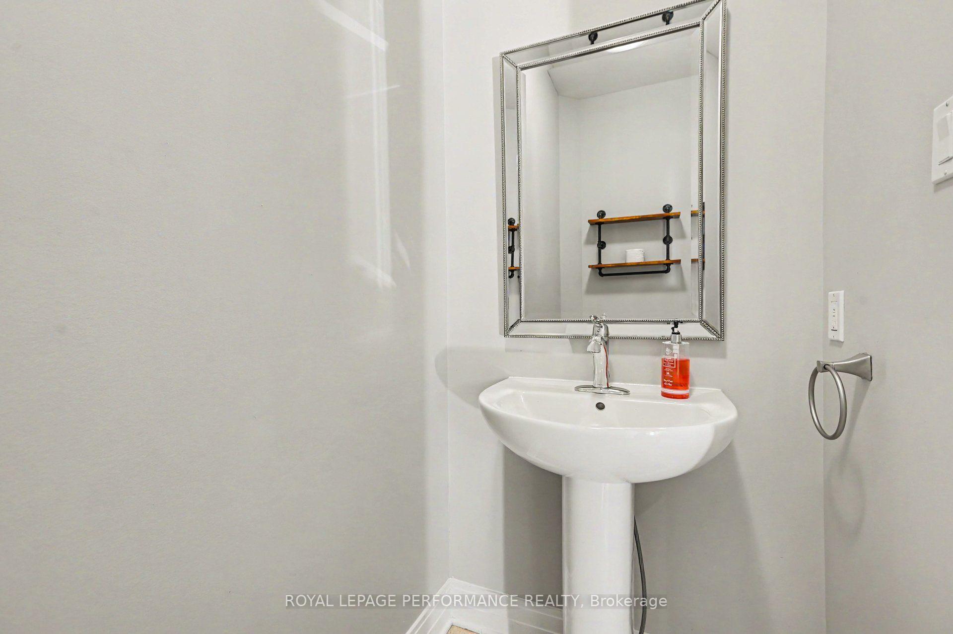 Photo 13 of 523 Adamson Crescent, Ottawa, Stittsville (South) — HOMEH