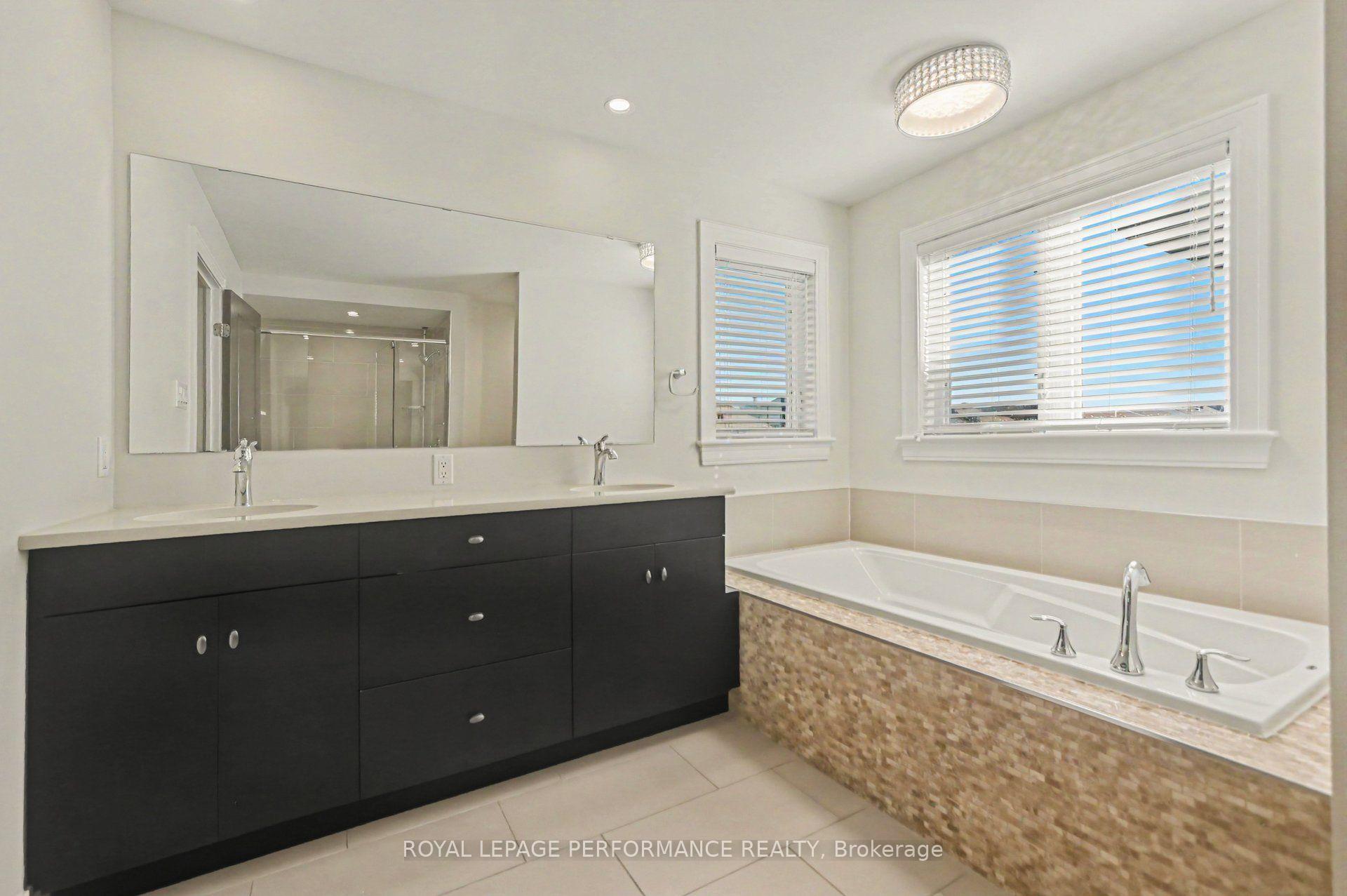 Photo 23 of 523 Adamson Crescent, Ottawa, Stittsville (South) — HOMEH