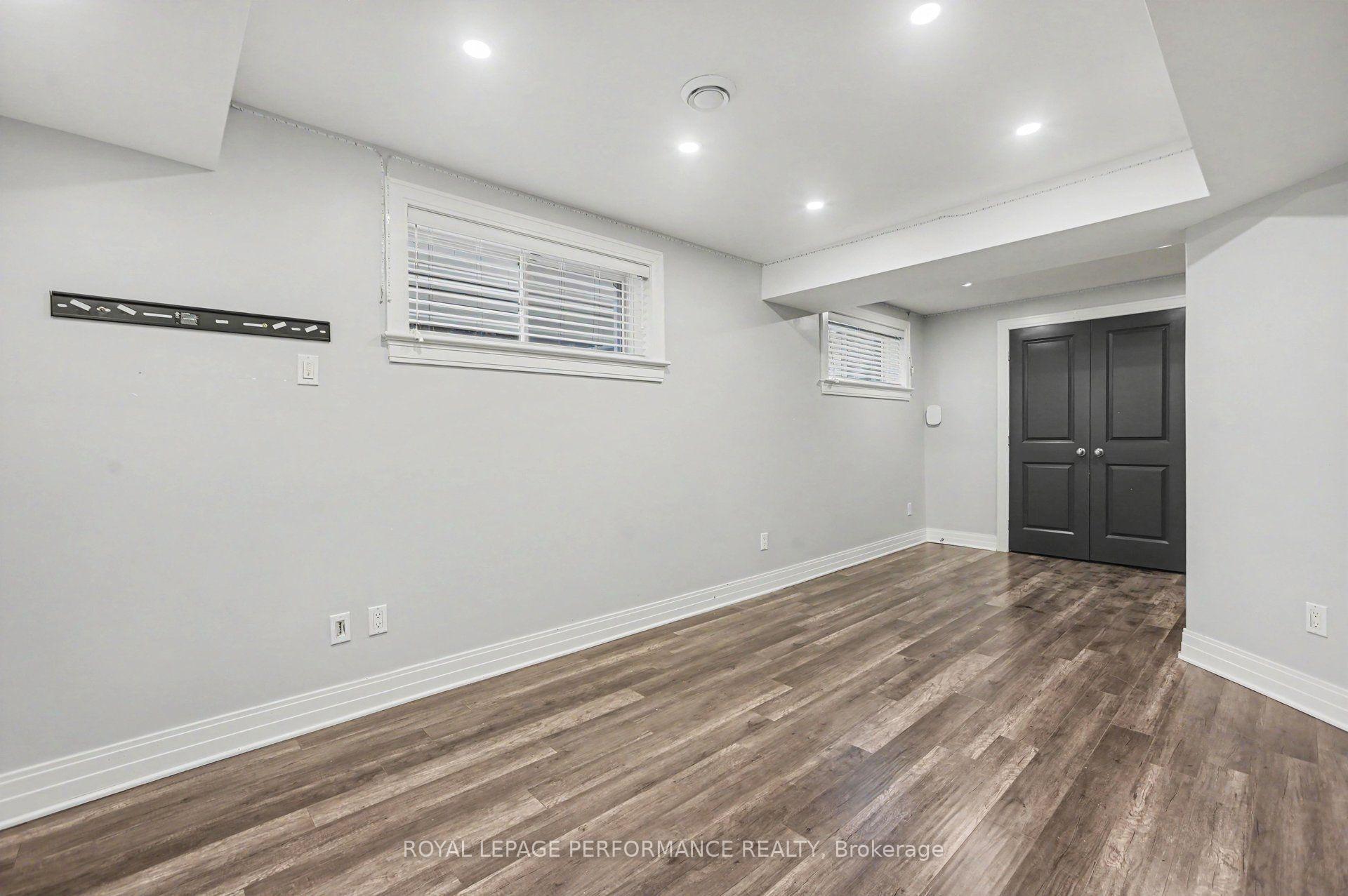 Photo 32 of 523 Adamson Crescent, Ottawa, Stittsville (South) — HOMEH