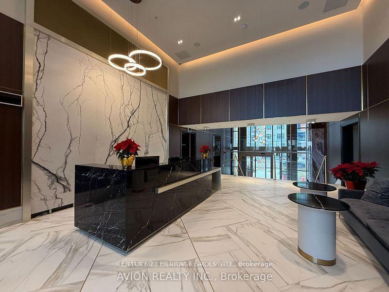 Photo 2 of 2333 Khalsa Gate, Oakville, West Oak Trails — HOMEH
