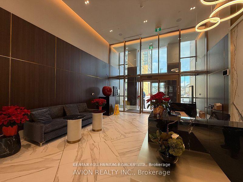 Photo 3 of 2333 Khalsa Gate, Oakville, West Oak Trails — HOMEH