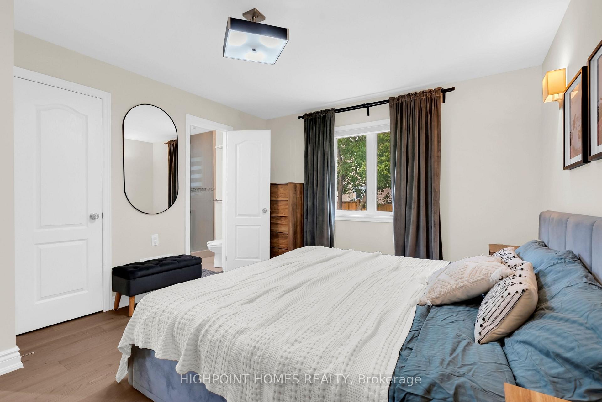 Photo 22 of 3052 Victory Crescent, Mississauga, Malton — HOMEH