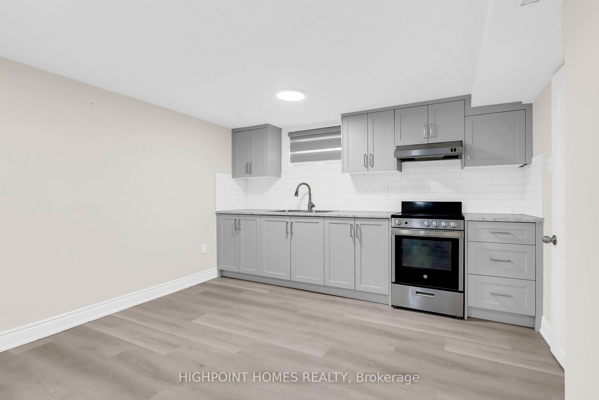 Photo 35 of 3052 Victory Crescent, Mississauga, Malton — HOMEH
