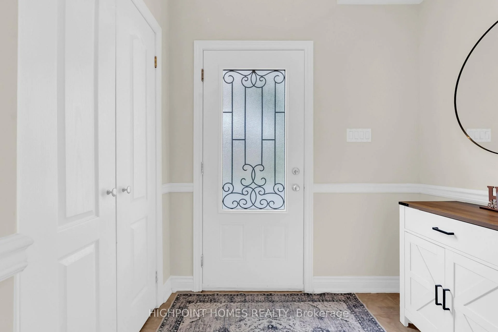 Photo 13 of 3052 Victory Crescent, Mississauga, Malton — HOMEH