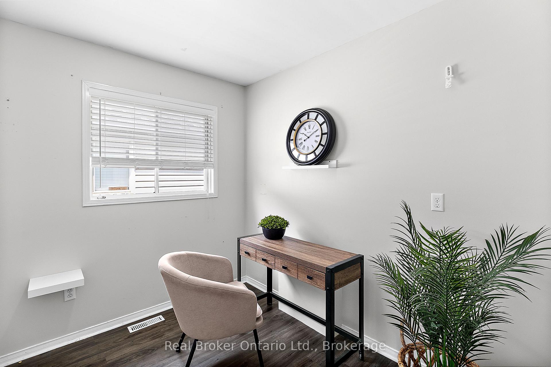 Photo 16 of 47 Willey Drive, Clarington, Bowmanville — HOMEH