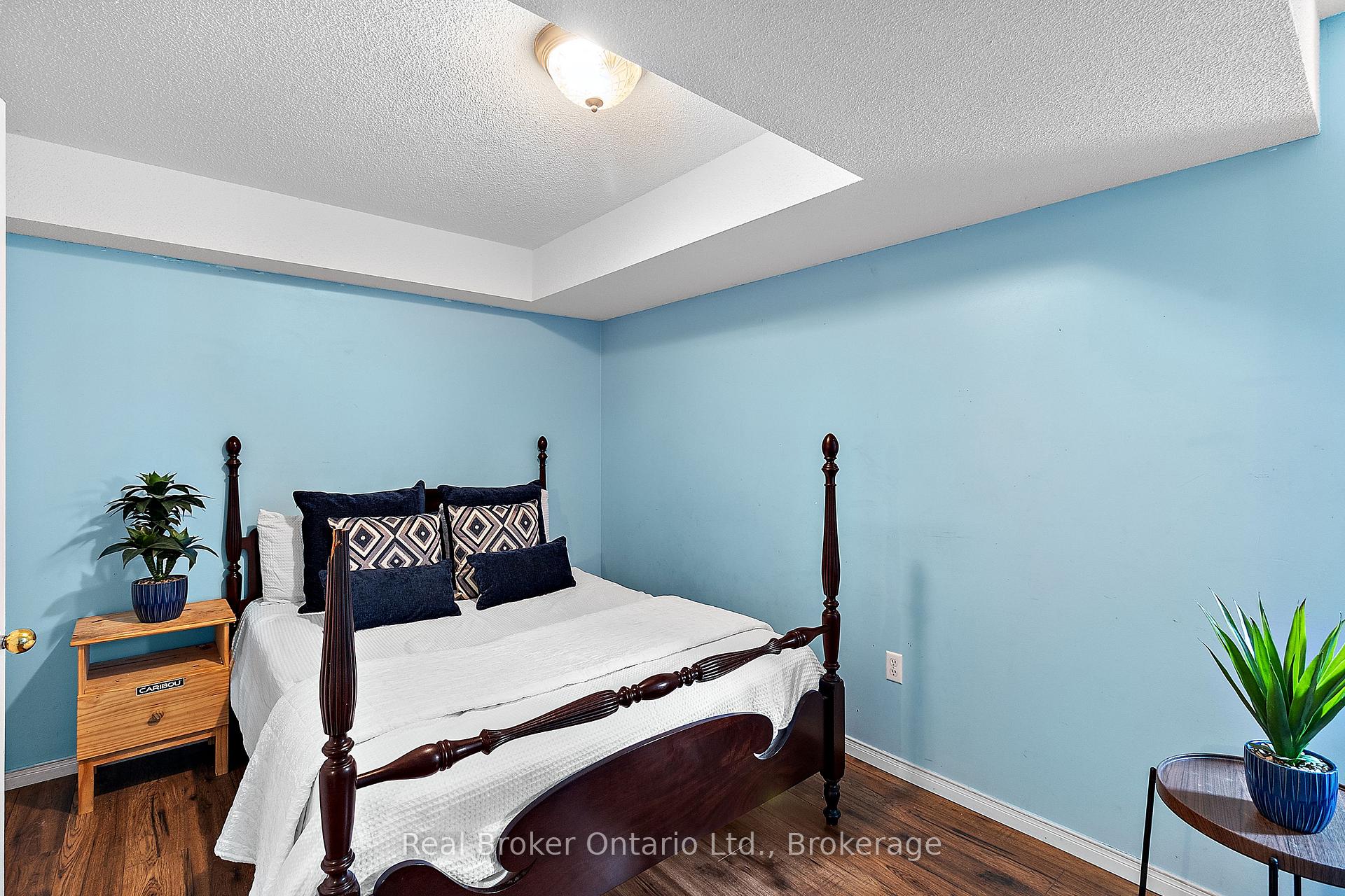 Photo 22 of 47 Willey Drive, Clarington, Bowmanville — HOMEH