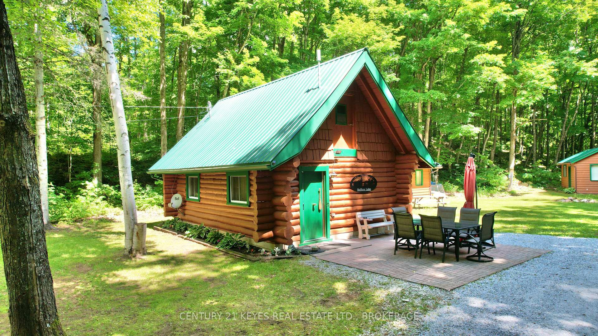 Photo 2 of 1010 Lakefront Circle, Frontenac, Frontenac Centre — HOMEH
