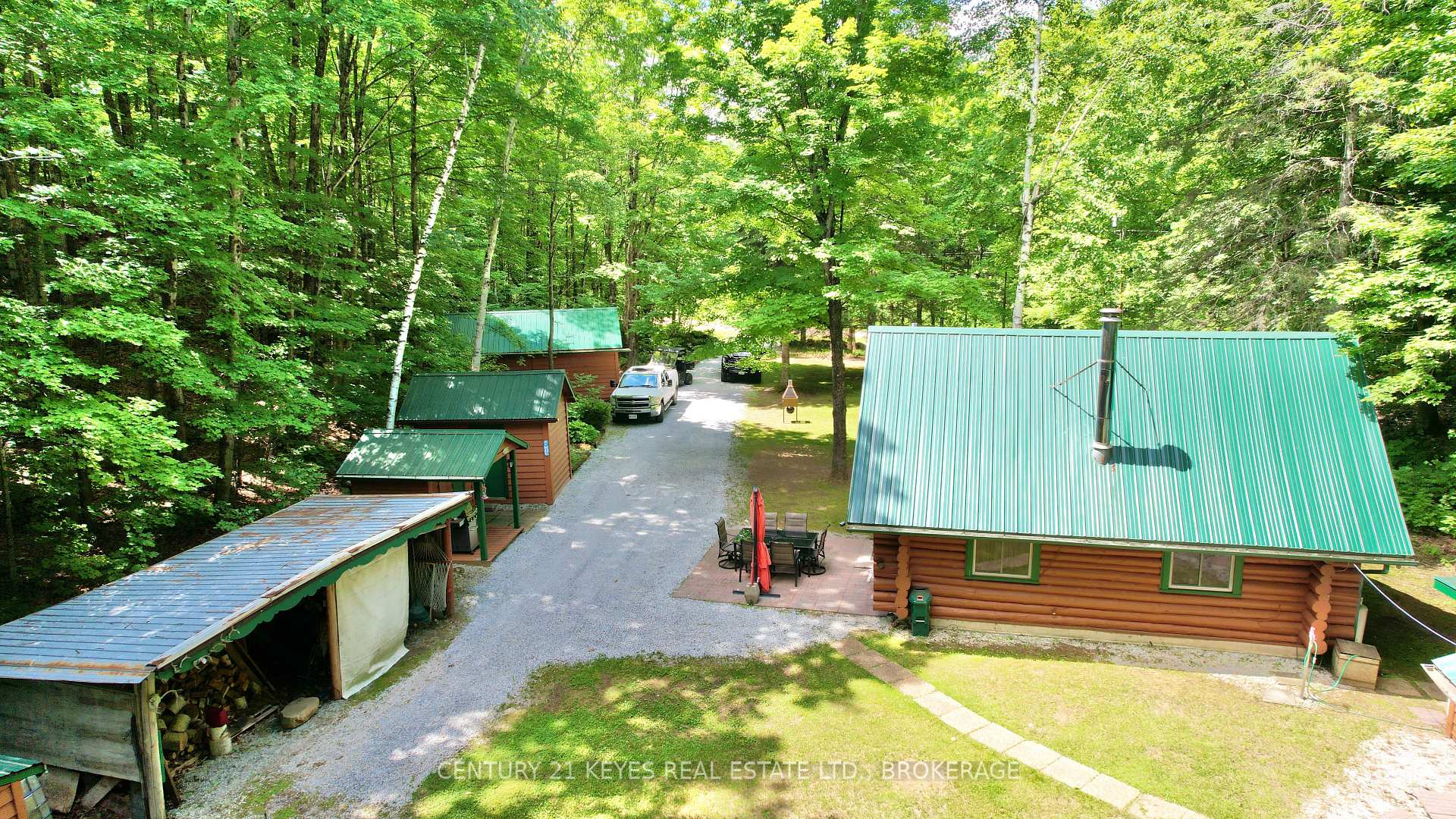 Photo 31 of 1010 Lakefront Circle, Frontenac, Frontenac Centre — HOMEH