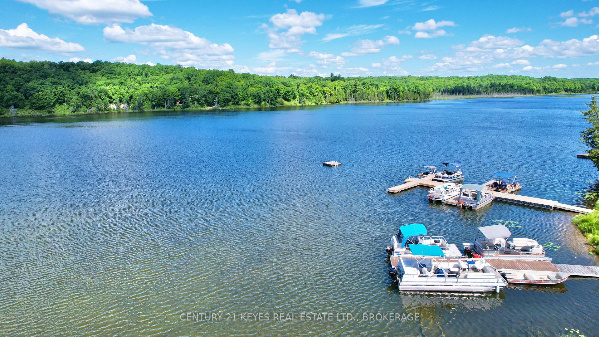 Photo 39 of 1010 Lakefront Circle, Frontenac, Frontenac Centre — HOMEH