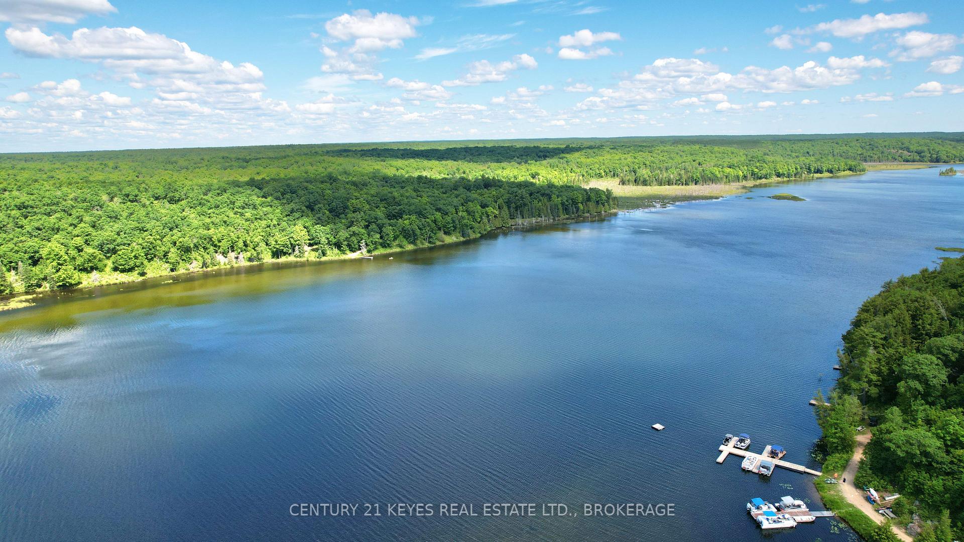 Photo 41 of 1010 Lakefront Circle, Frontenac, Frontenac Centre — HOMEH