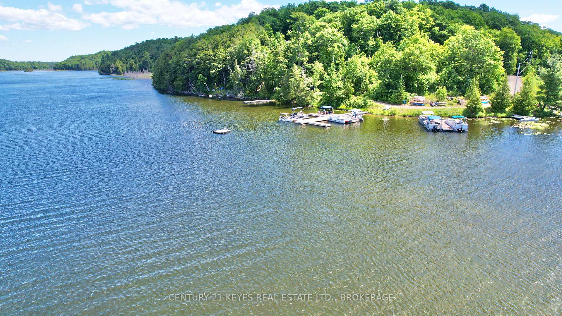 Photo 52 of 1010 Lakefront Circle, Frontenac, Frontenac Centre — HOMEH