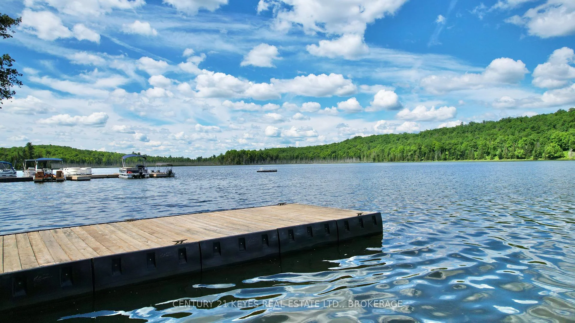 Photo 48 of 1010 Lakefront Circle, Frontenac, Frontenac Centre — HOMEH