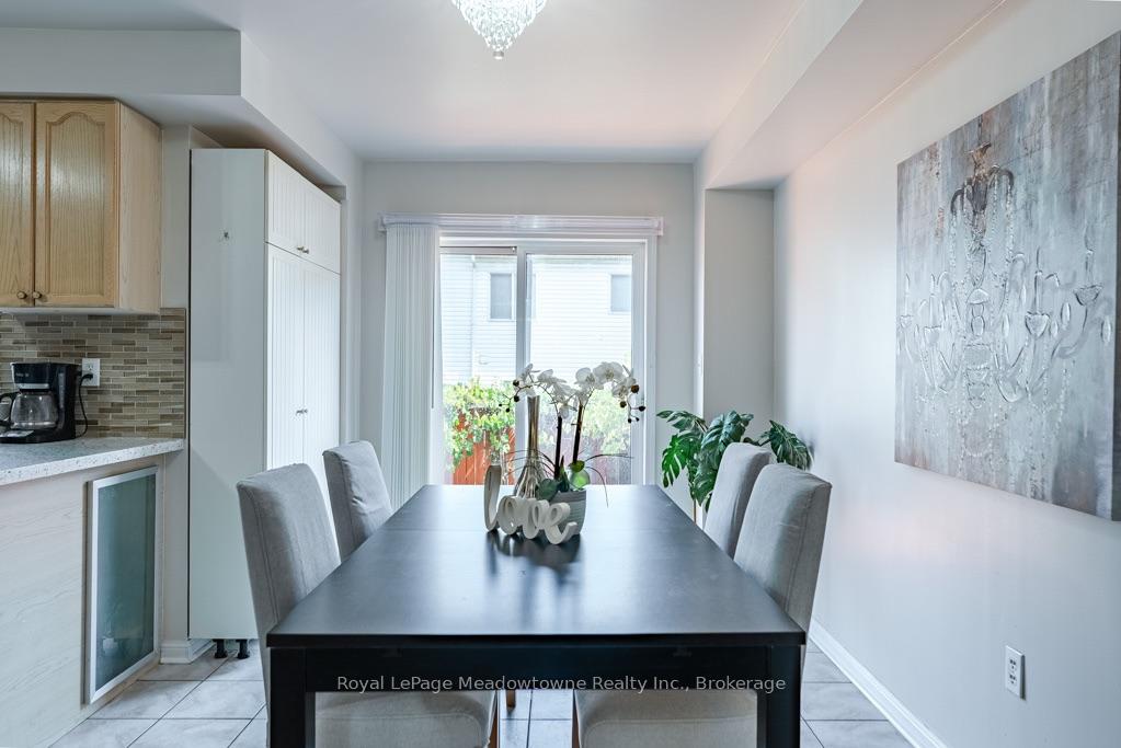 Photo 11 of 166 Panton Trail, Milton, Dempsey — HOMEH