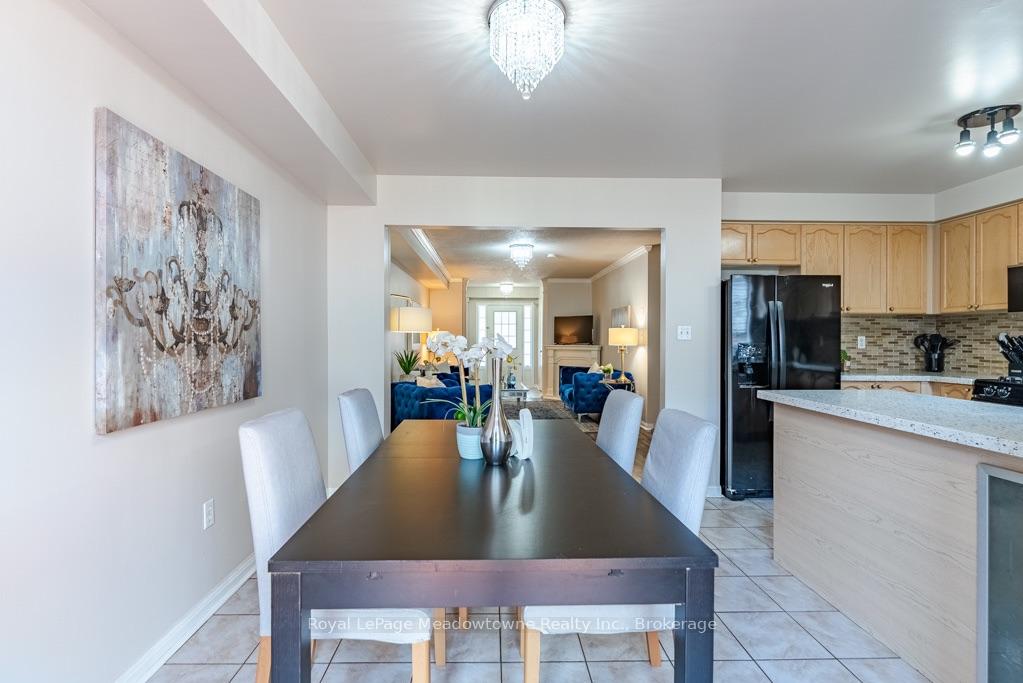 Photo 12 of 166 Panton Trail, Milton, Dempsey — HOMEH