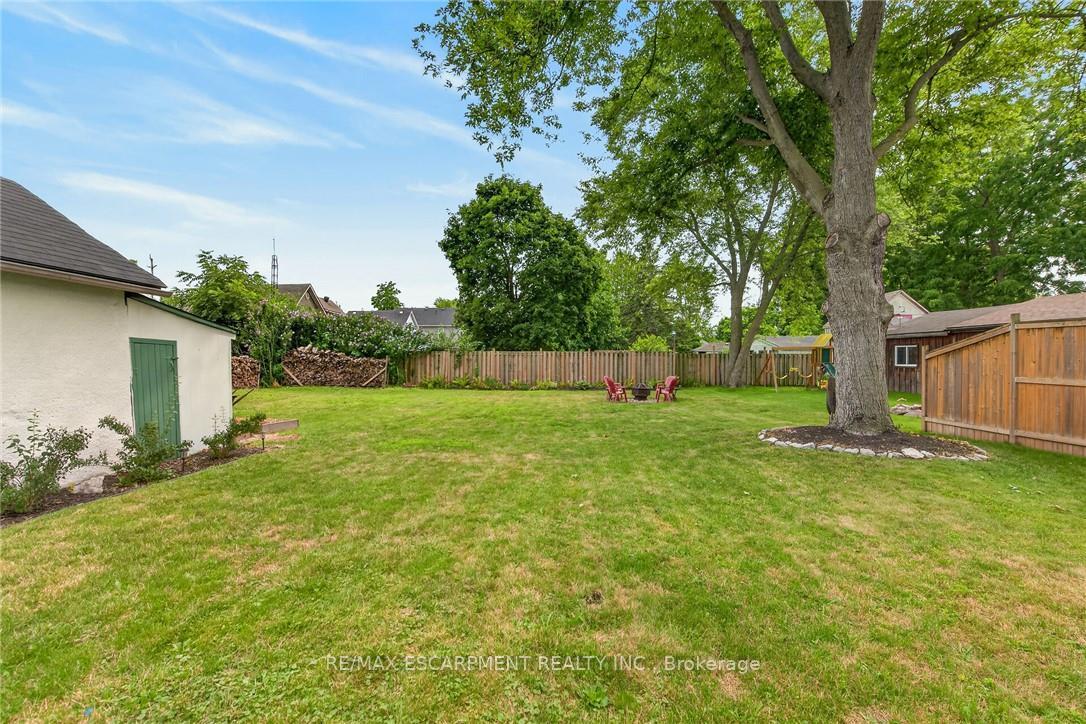 Photo 4 of 176 Cross Street E, Haldimand, Dunnville — HOMEH