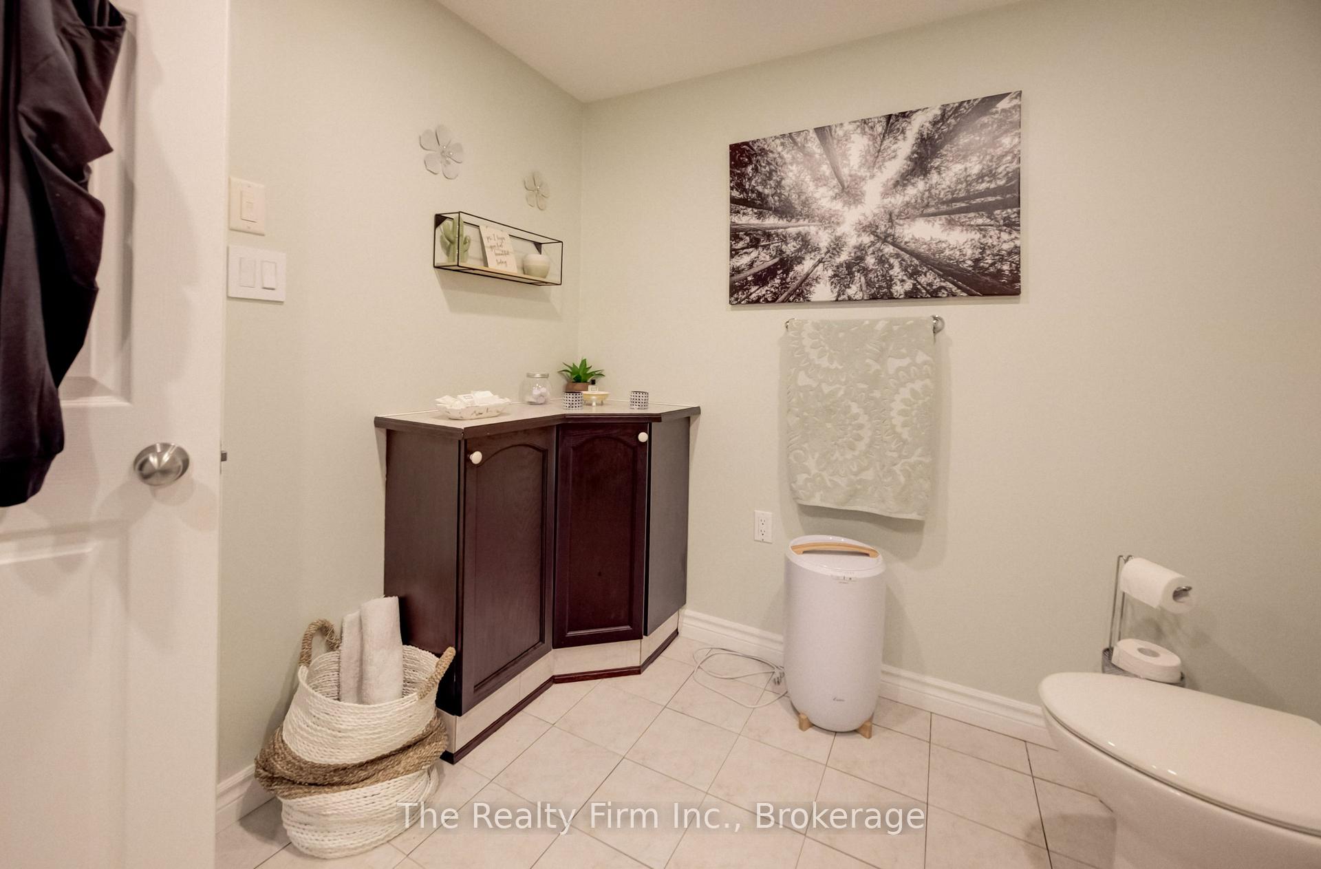Photo 37 of 270 Talbot Street, Norfolk, Courtland — HOMEH