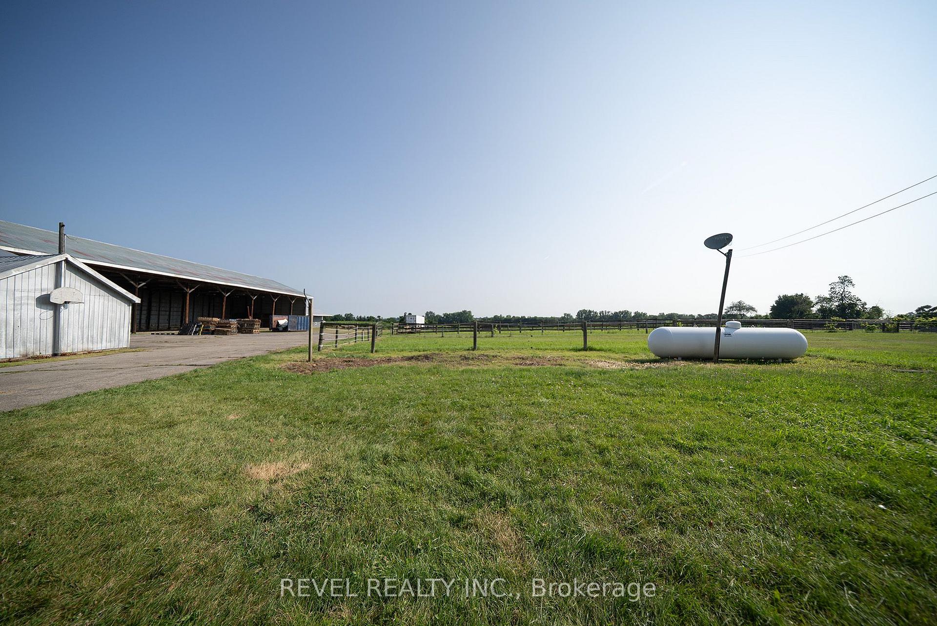 Photo 27 of 413 Ellis Avenue, Brant, Brantford Twp — HOMEH