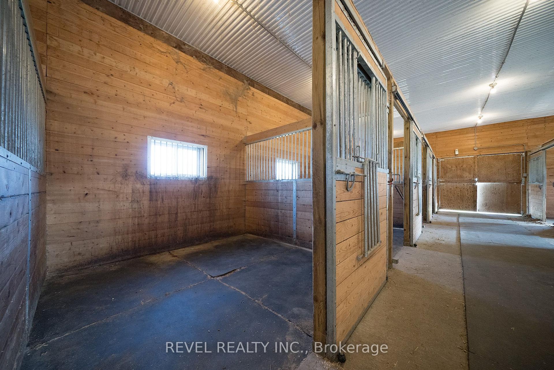 Photo 38 of 413 Ellis Avenue, Brant, Brantford Twp — HOMEH