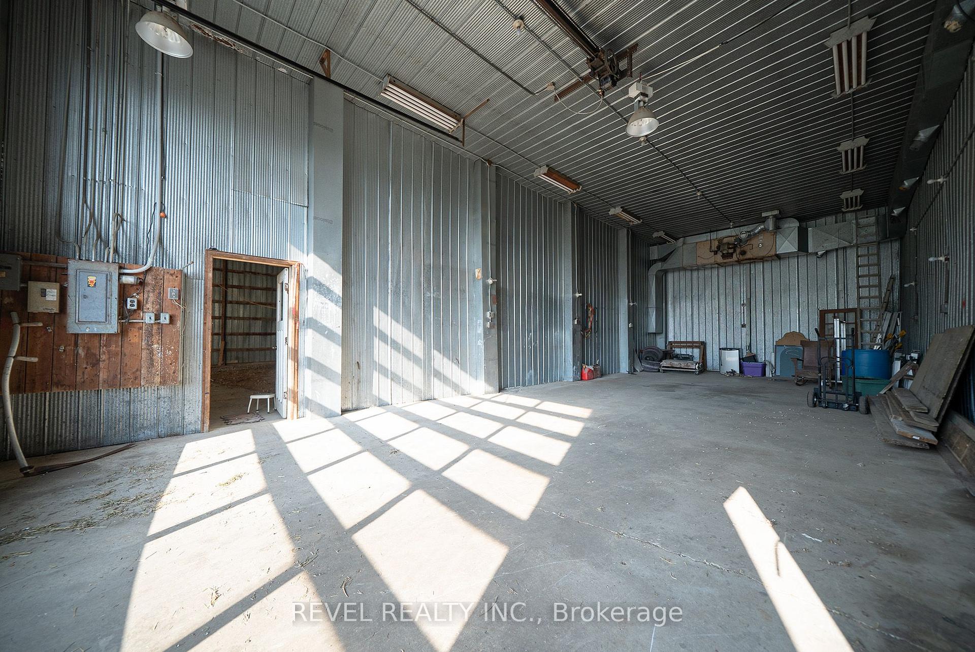 Photo 40 of 413 Ellis Avenue, Brant, Brantford Twp — HOMEH