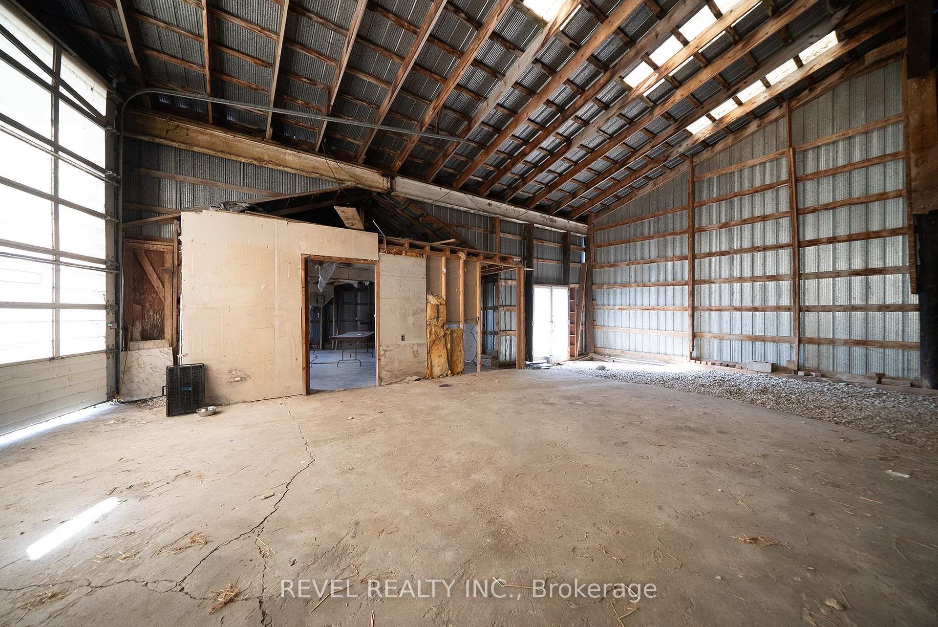 Photo 42 of 413 Ellis Avenue, Brant, Brantford Twp — HOMEH