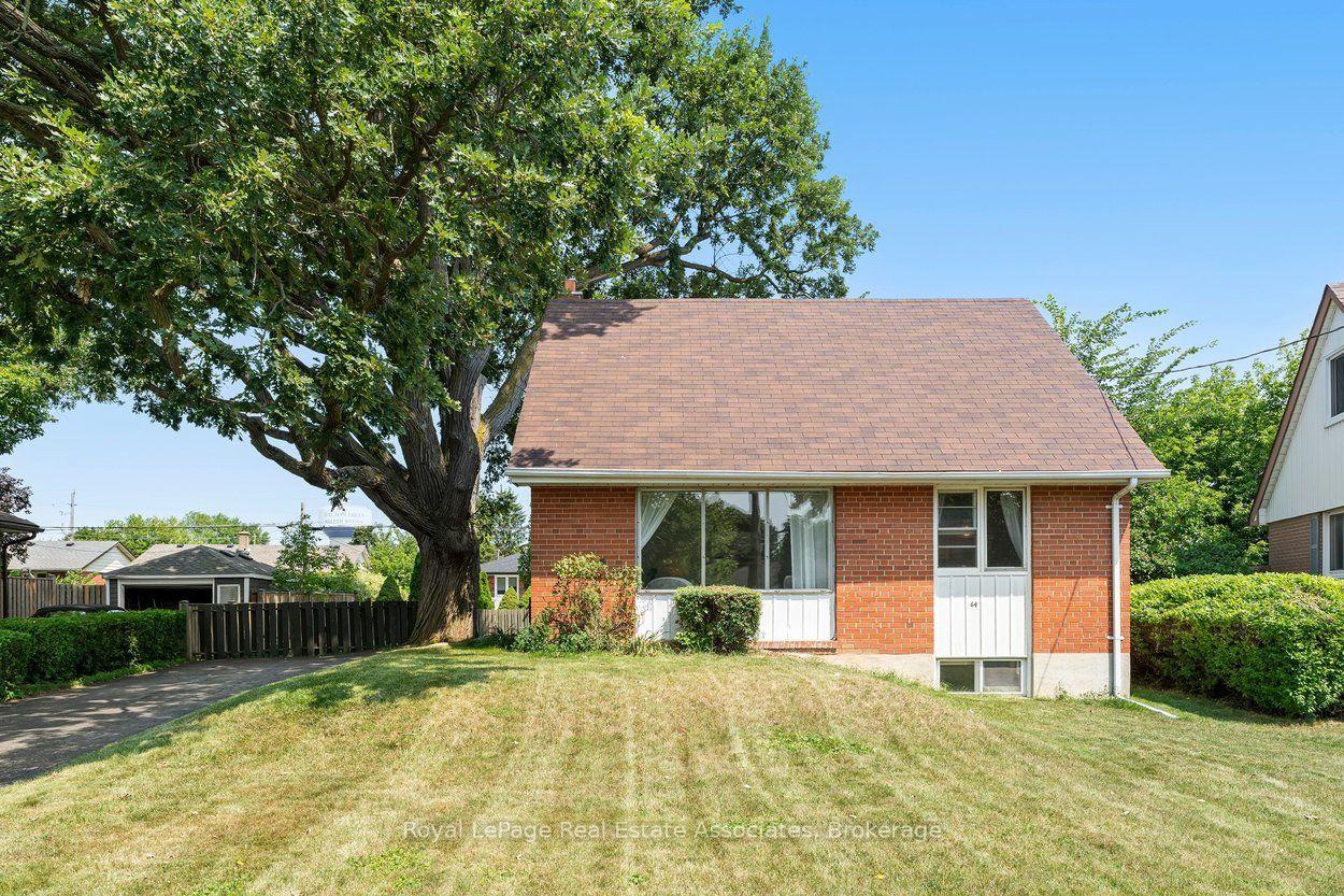 Photo 1 of 64 McIntyre Crescent, Halton Hills, Georgetown — HOMEH