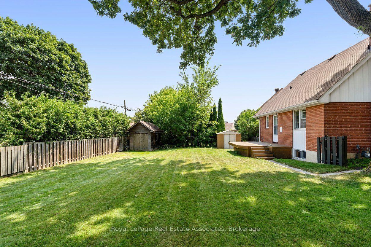 Photo 33 of 64 McIntyre Crescent, Halton Hills, Georgetown — HOMEH