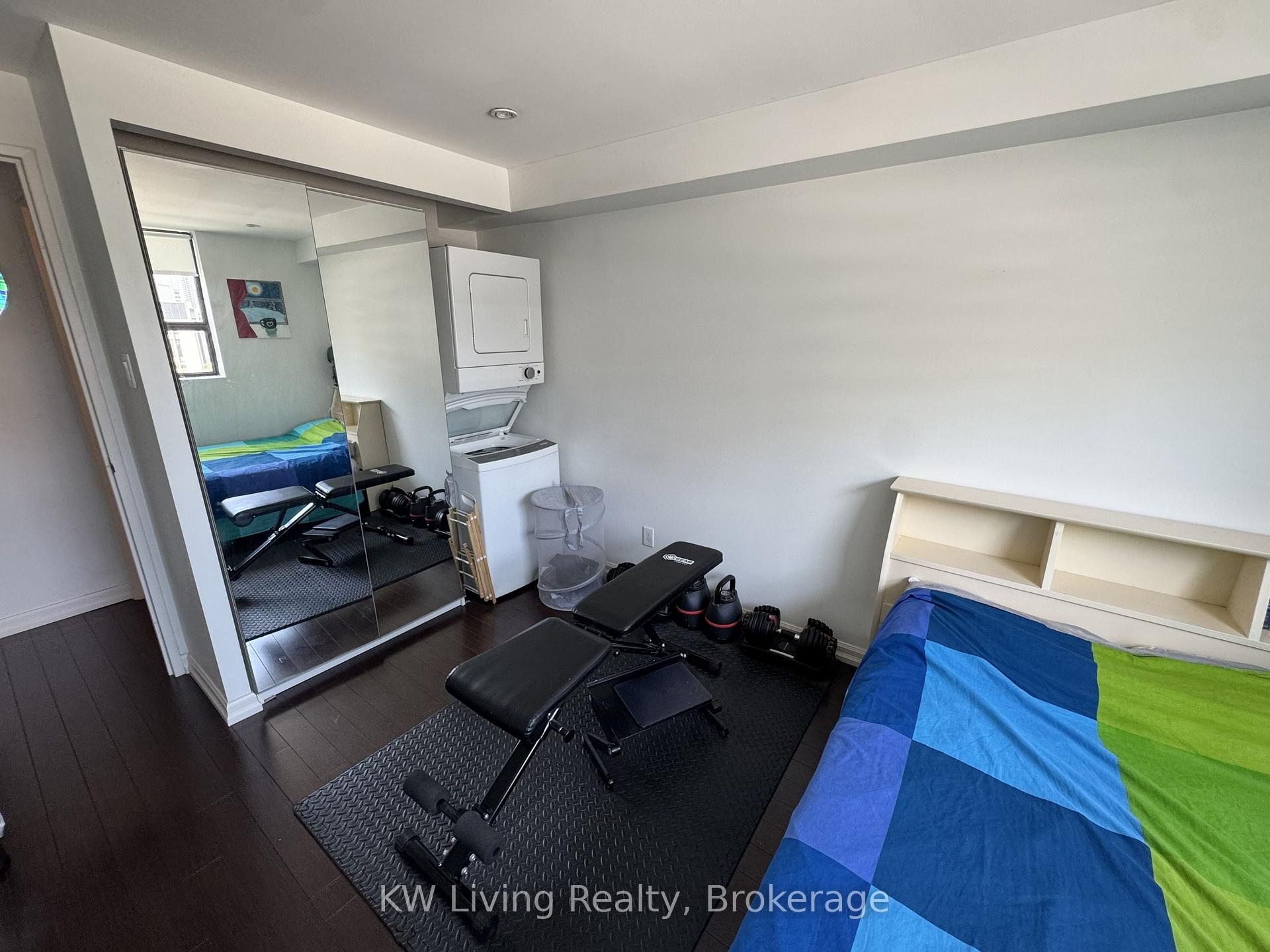 Photo 5 of Unit 936, 60 St Patrick Street, Toronto, Kensington-Chinatown — HOMEH