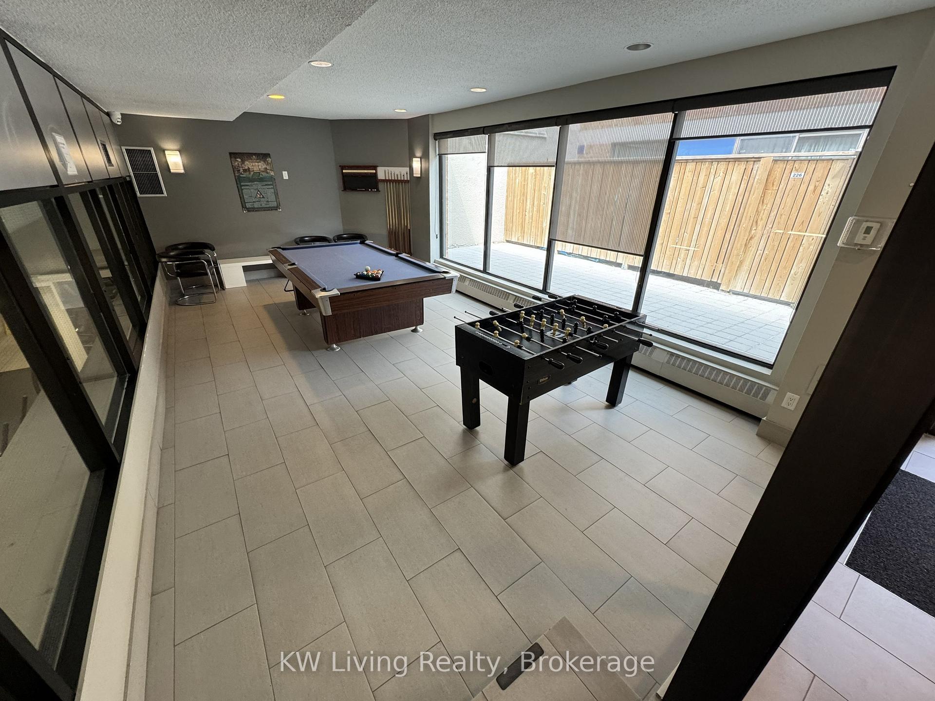 Photo 9 of Unit 936, 60 St Patrick Street, Toronto, Kensington-Chinatown — HOMEH