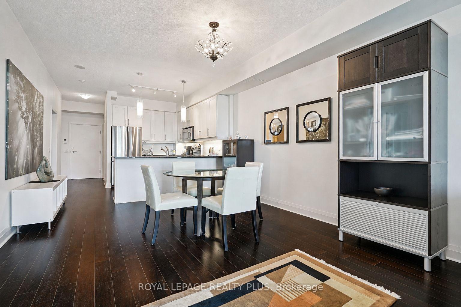 Photo 7 of Unit 403, 1 Hurontario Street, Mississauga, Port Credit — HOMEH