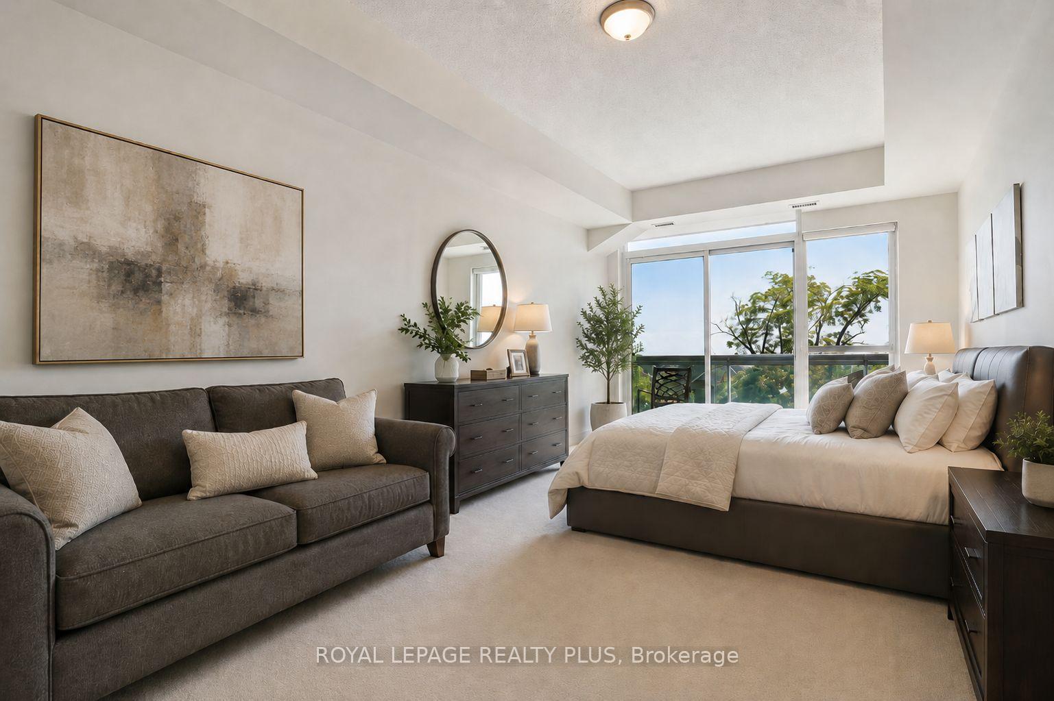 Photo 11 of Unit 403, 1 Hurontario Street, Mississauga, Port Credit — HOMEH